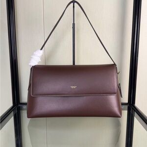 Coach Burgundy Smooth Leather Shoulder Bag